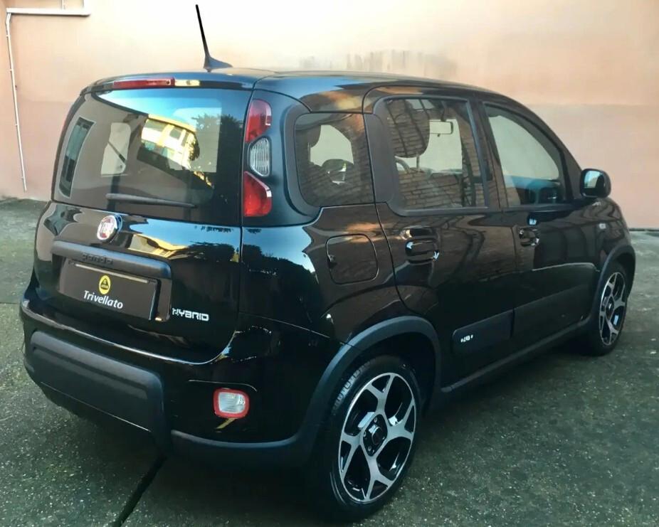 Fiat Panda 1.0 FireFly S&S Hybrid Sport