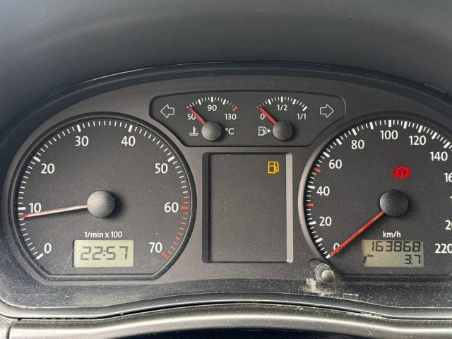 VOLKSWAGEN Polo 1.2/64CV 12V 5p. Comfortline adatta a neopatentato