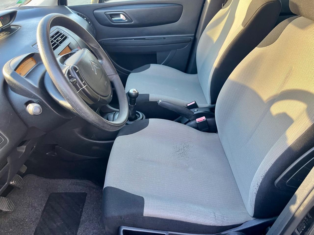 Citroen C4 1.4benz 2006 58.000km pari al nuovo