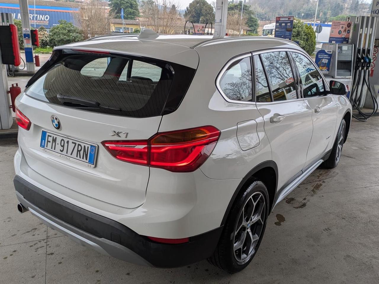 Bmw X1 sDrive18d M-Sport