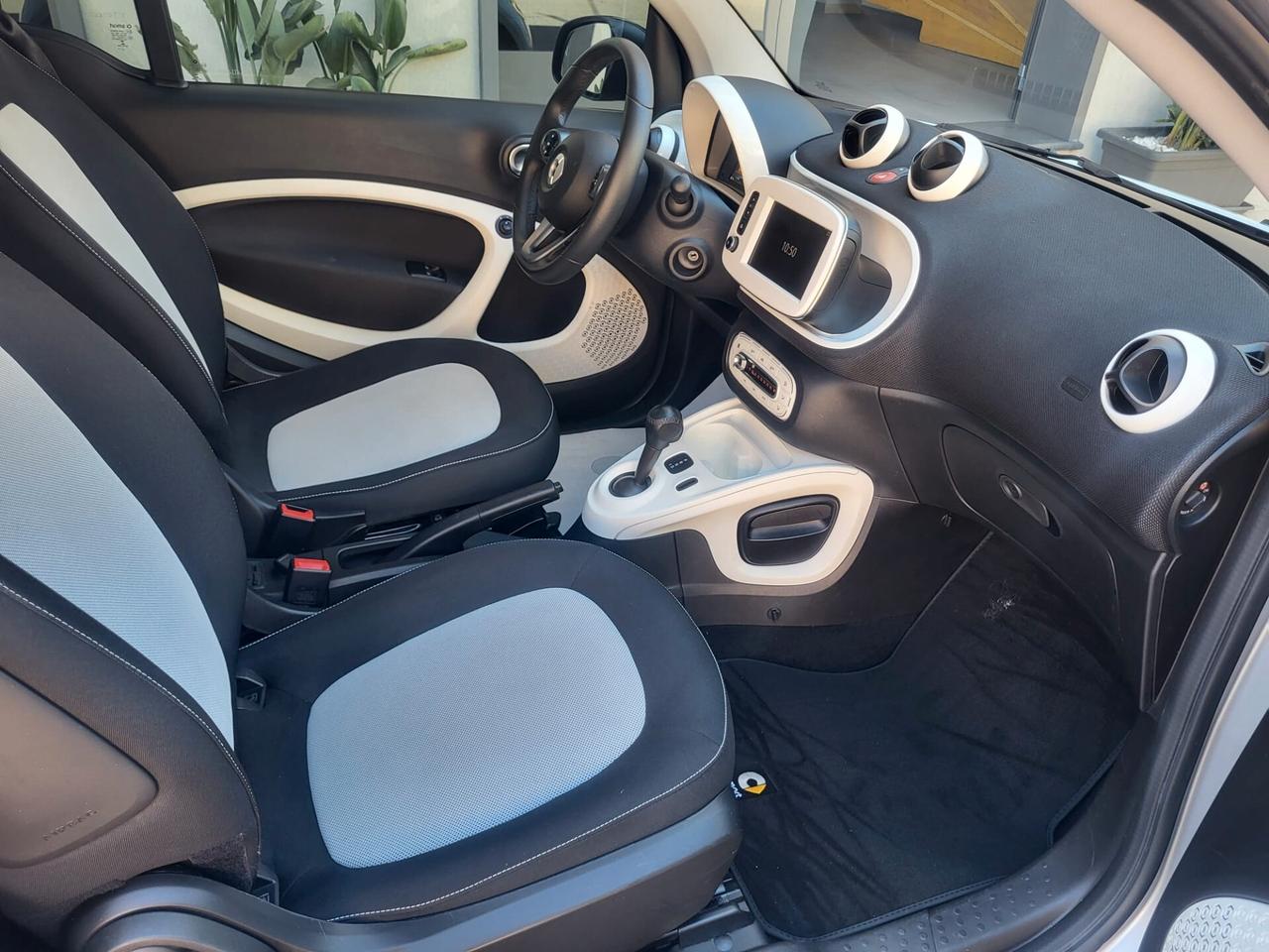 Smart ForTwo 90 Cv Turbo Twinamic Passion Navy Led Tetto Panor....