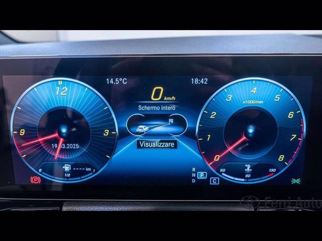 MERCEDES Gla 250 premium auto del 2022