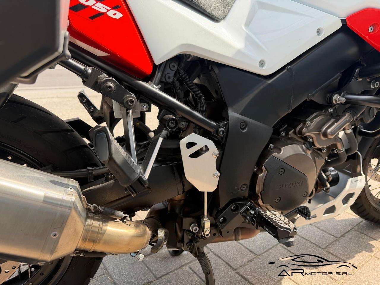 Suzuki V Strom DL 1050