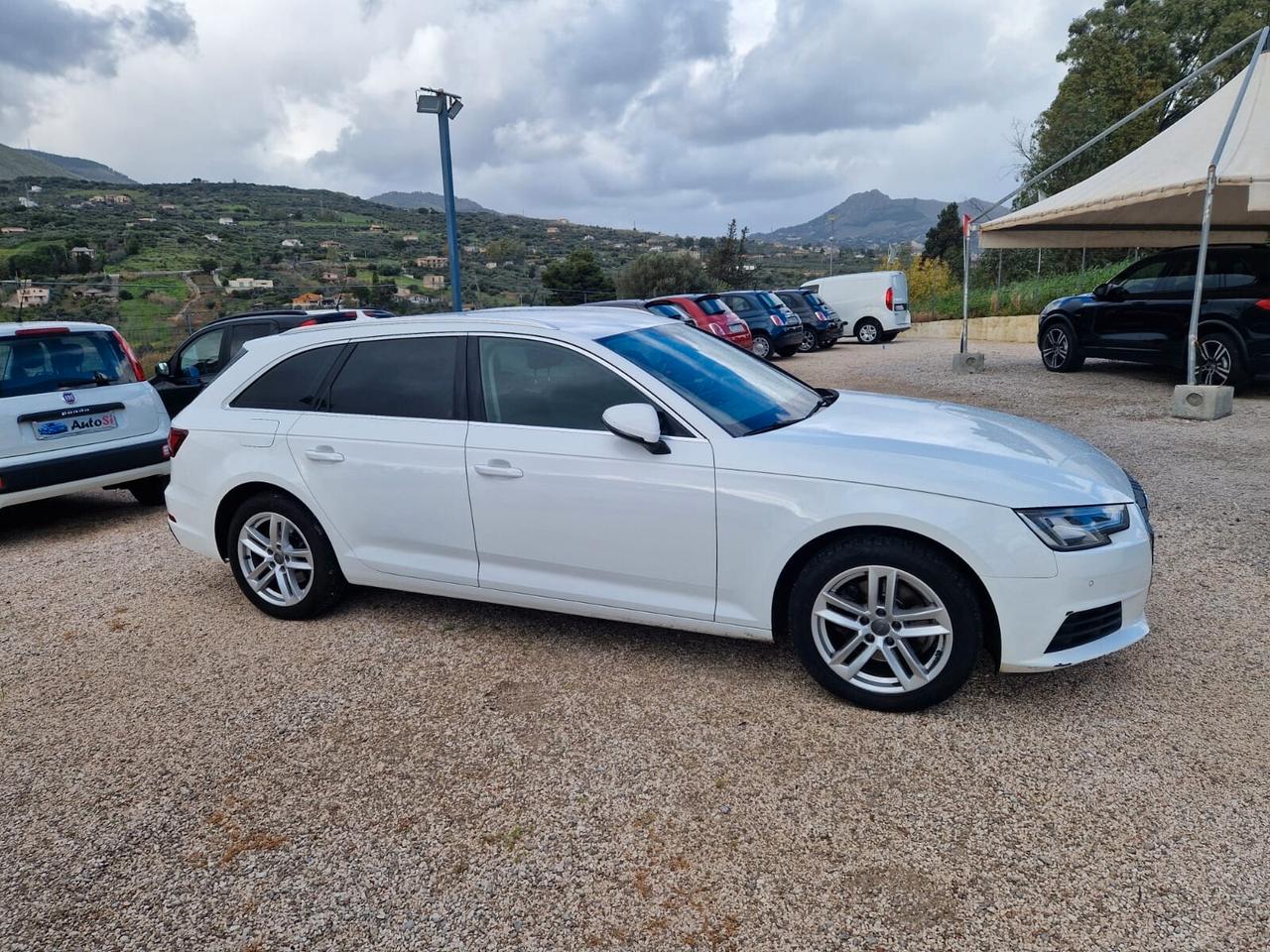 Audi A4 Avant 35 TDI S tronic Business