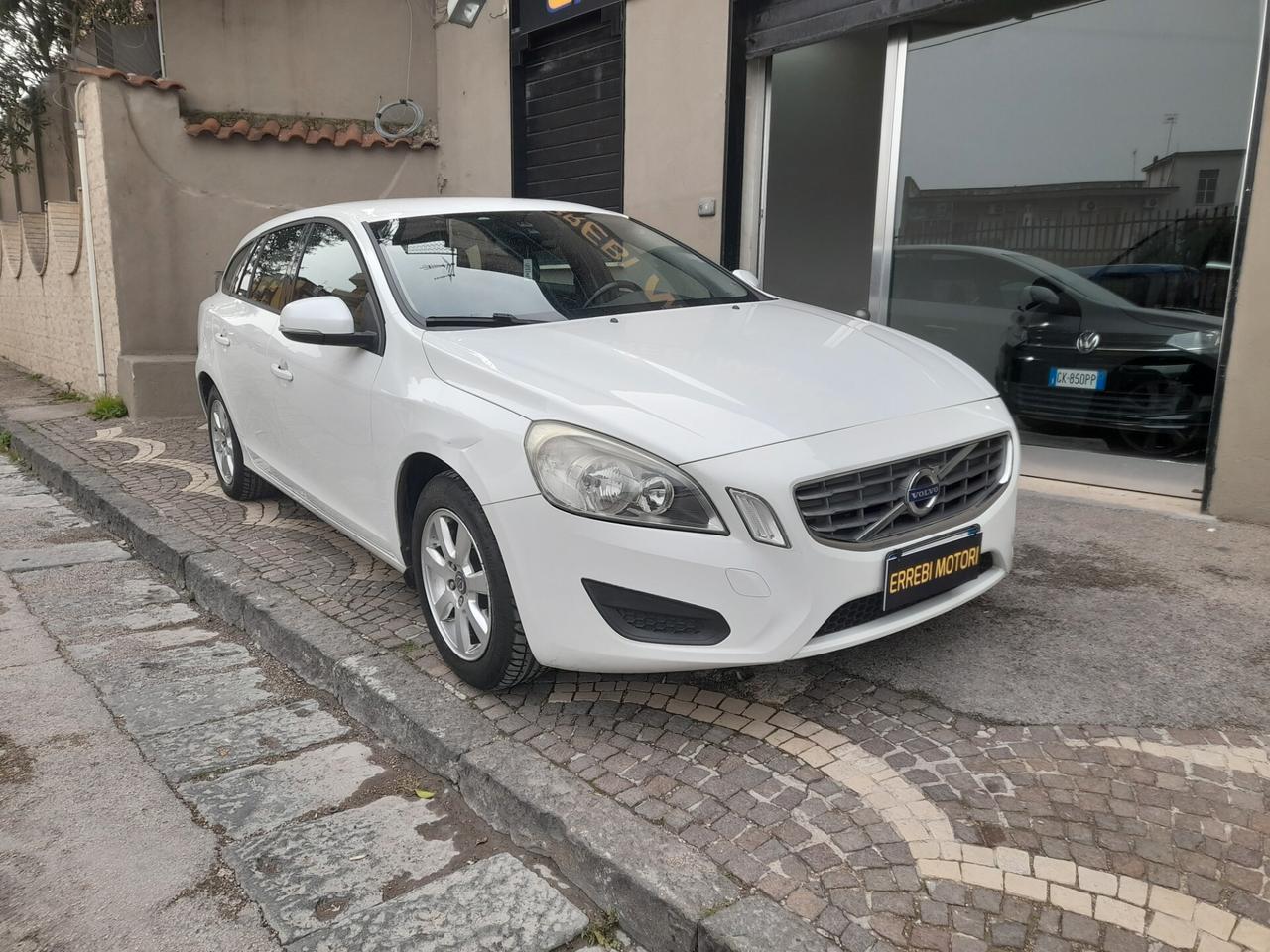 Volvo V60 DRIVe