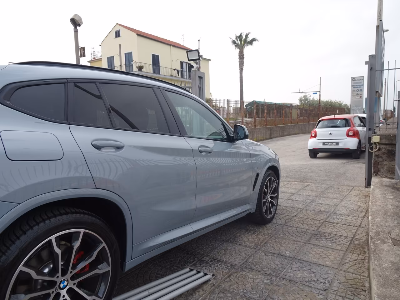 BMW X4 M Sport X Drive20d Hybrid