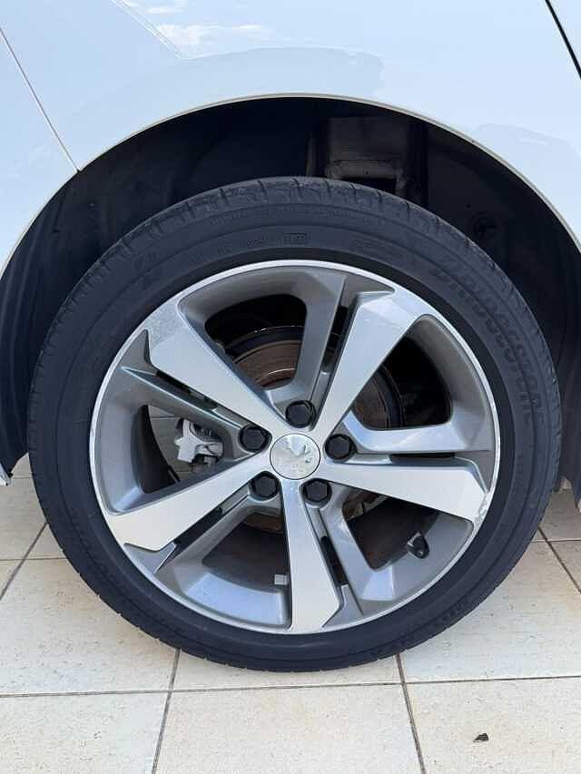 Peugeot 308 BlueHDi 130 S&S Active