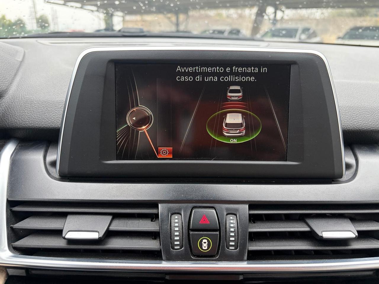 Bmw 2er Active Tourer 216d Luxury