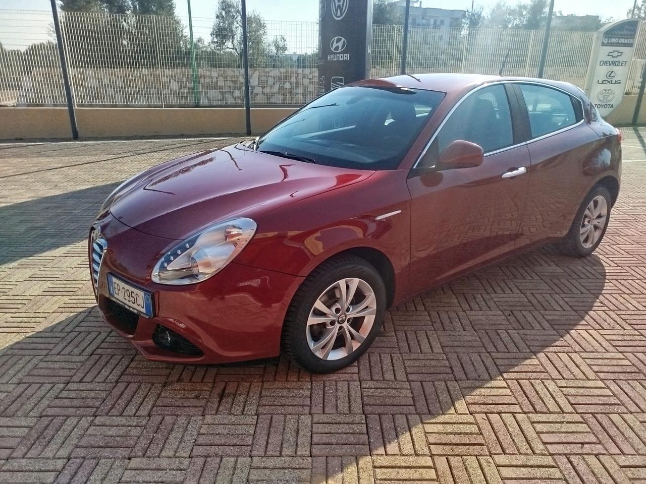 Alfa Romeo Giulietta 1.6 JTDm-2 105 CV Distinctive