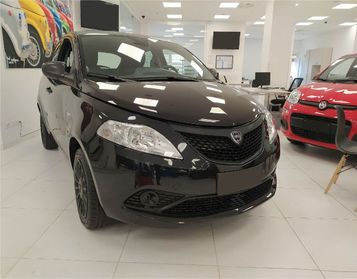 LANCIA Ypsilon III 2021 - Ypsilon 1.0 firefly hybrid Silver s&s 70cv