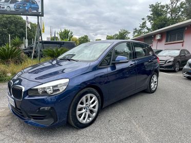 Bmw 225 BMW 225 XE I - PERFORMANCE Hyper blue sand beige