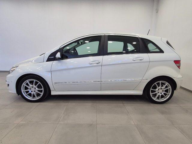 MERCEDES-BENZ B 160 BlueEFFICIENCY Chrome - NEOPAT. - Sedili risc.