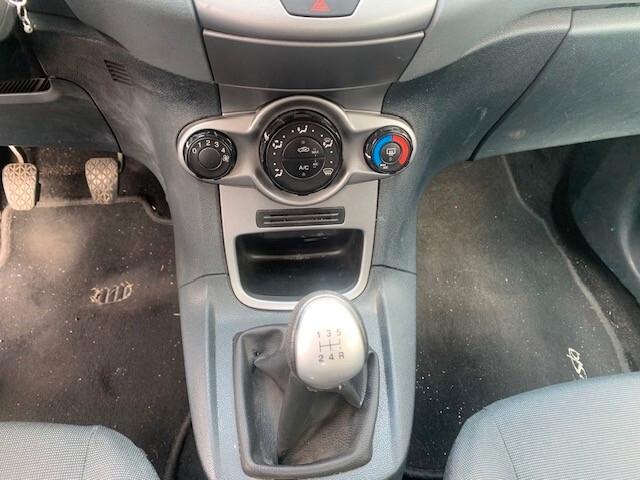 Ford Fiesta 1.2 16v Titanium NEOPATENTATI