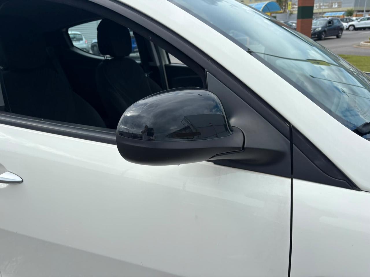 Lancia Ypsilon 1.0 FireFly 5 porte S&S Hybrid Gold Plus