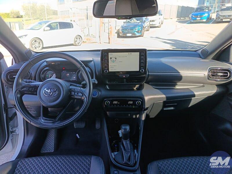 Toyota Yaris Hybrid Style MY21