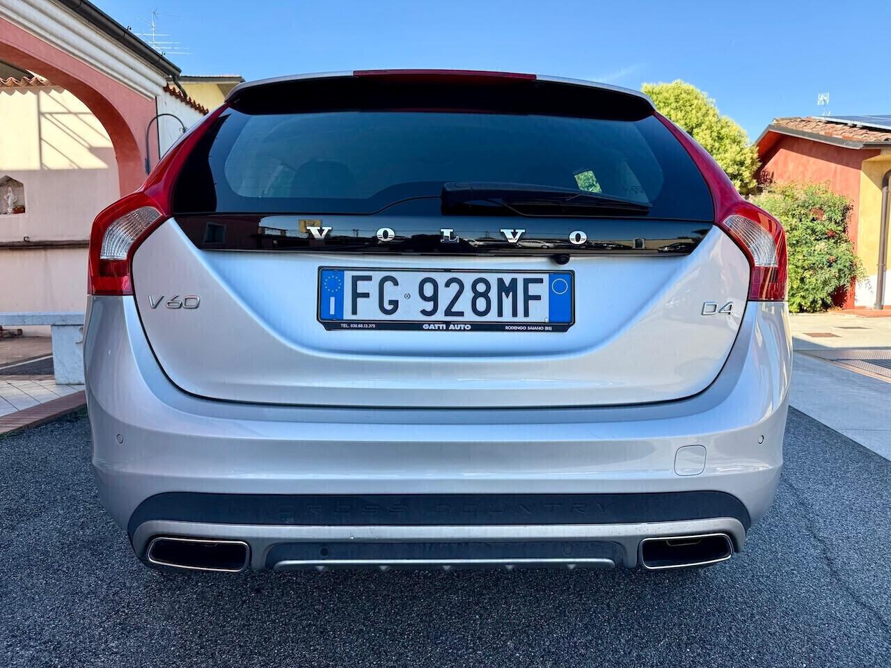Volvo V60 Cross Country D4 Geartronic Business