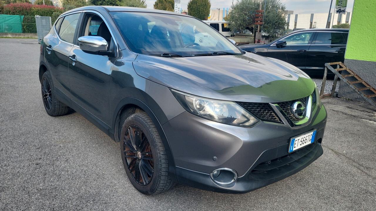 Nissan Qashqai 1.2 DIG-T Acenta