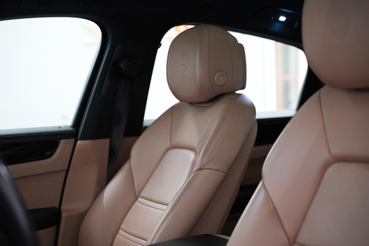 Porsche Cayenne Coupé 3.0 V6 E-Hybrid