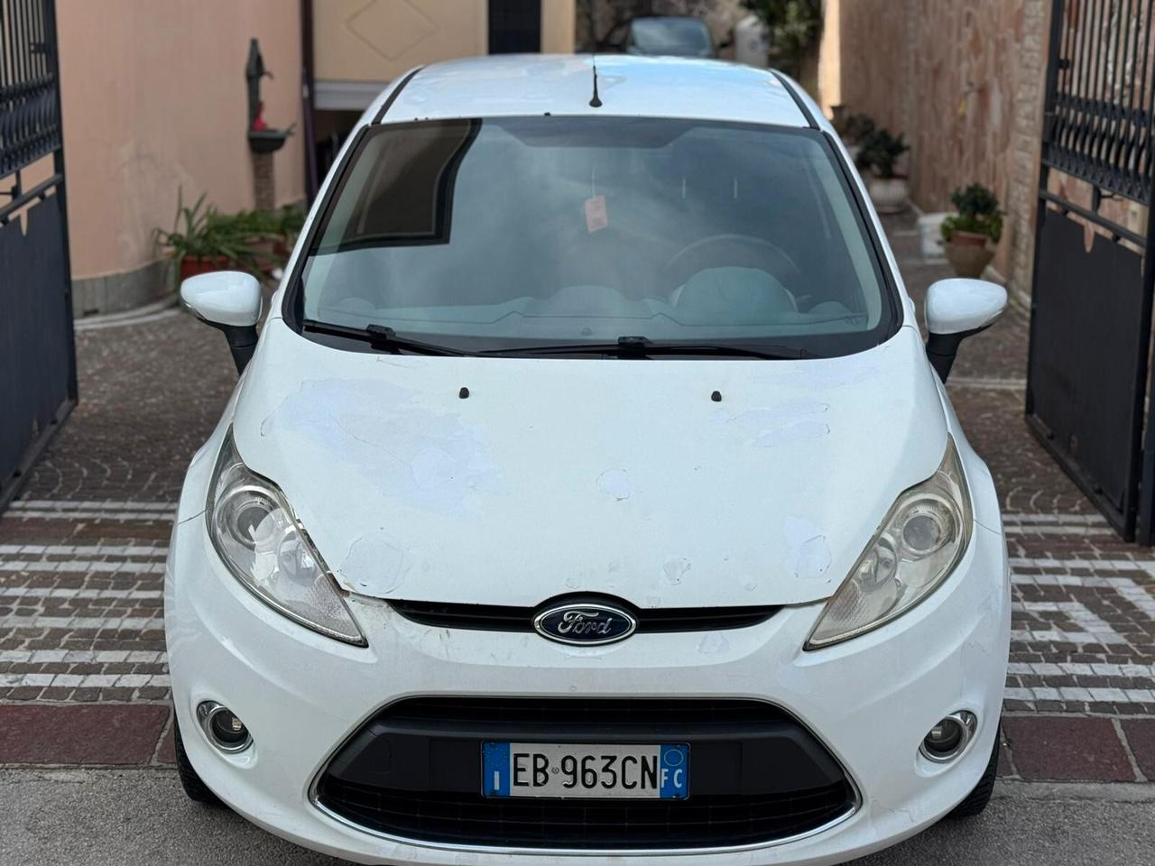 Ford Fiesta 1.4 GPL Titanium