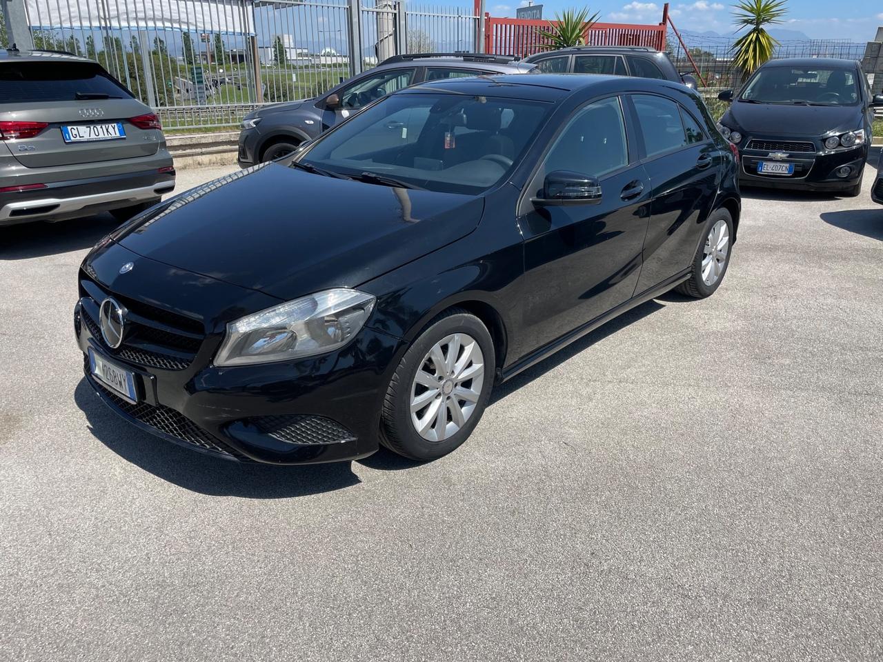 Mercedes-benz A 180 d Automatic a*f*f*a*r*e