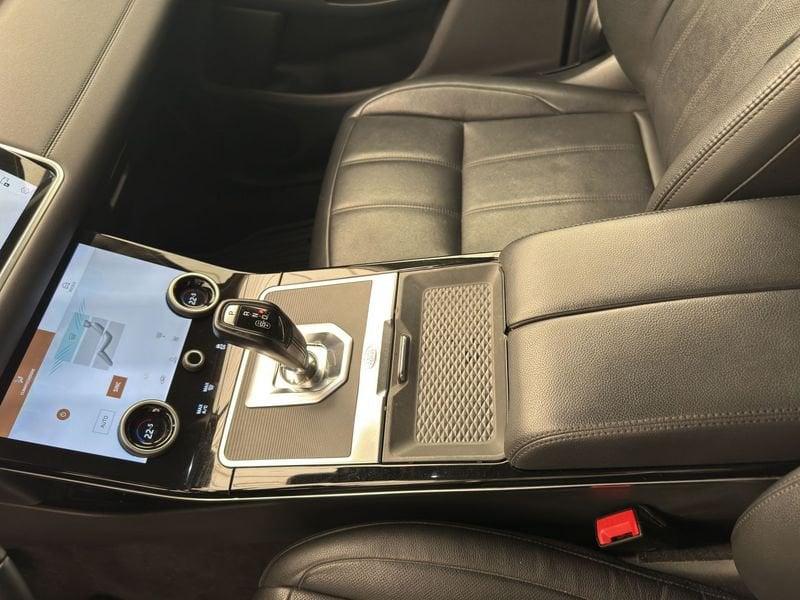 Land Rover Range Rover Evoque 2.0 D163 MHEV SE AWD auto