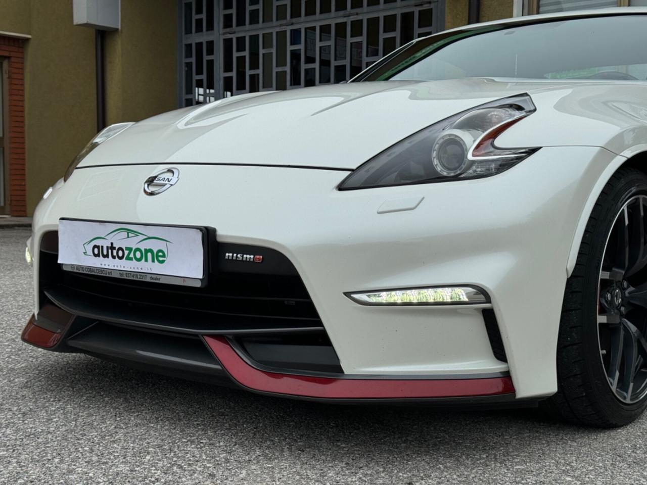 Nissan 370Z Coupé 3.7 V6 Nismo