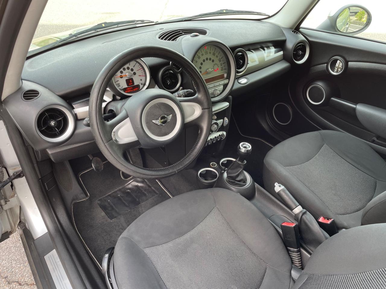 Mini 1.6 16V Cooper Pepper