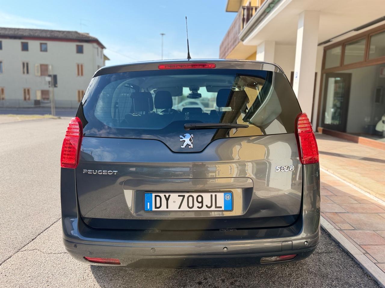 Peugeot 5008 2.0 HDi 163CV aut. Féline