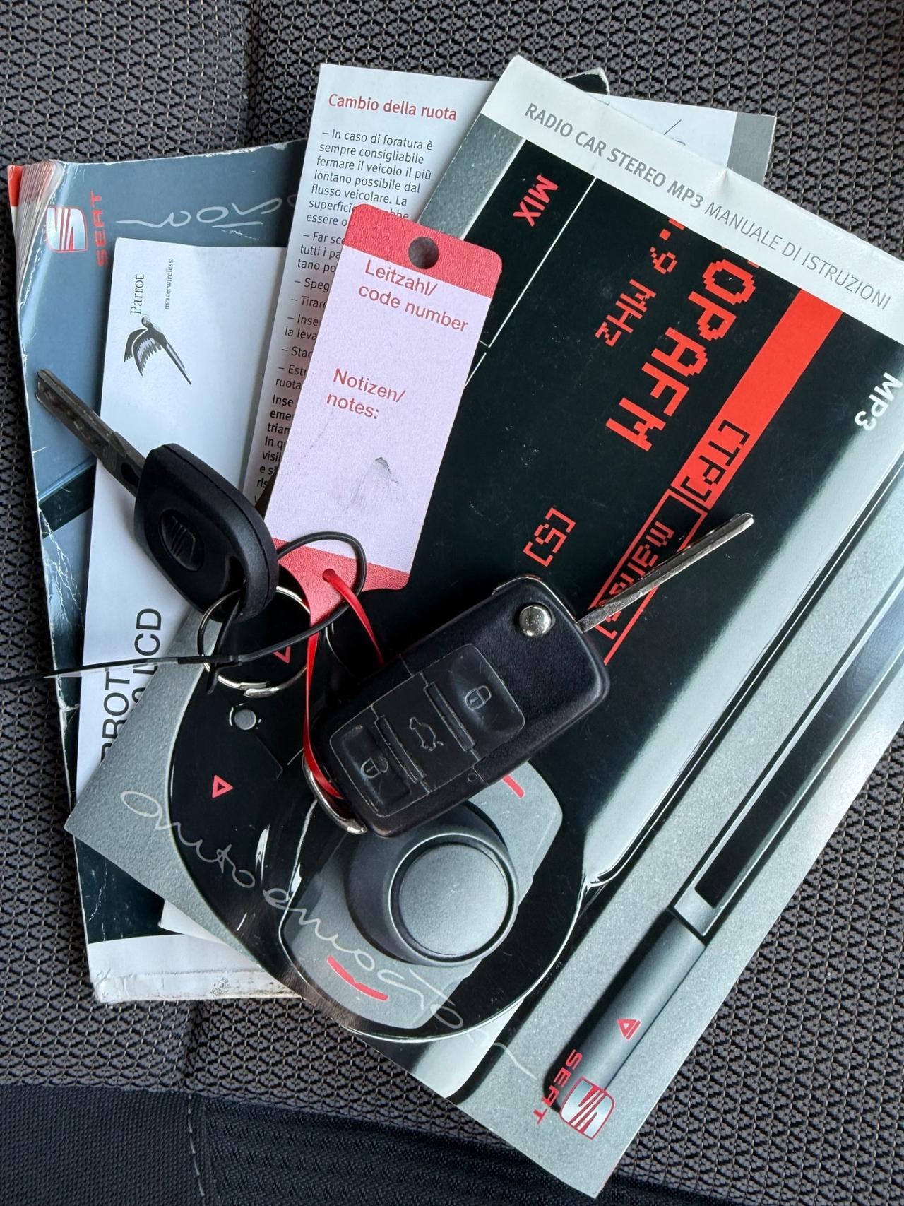 SEAT ALTEA XL 1.6 BENZ UNICO PROP. POCHI KM