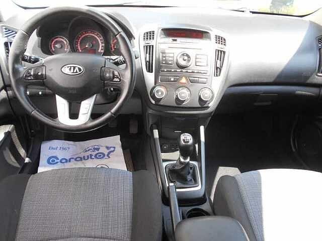 Kia Ceed 1.6 CRDi VGT 90CV 5p. Platinum