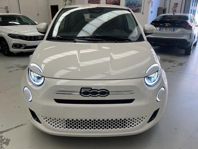 FIAT 500 Berlina Hybrid Torino 0 KM!