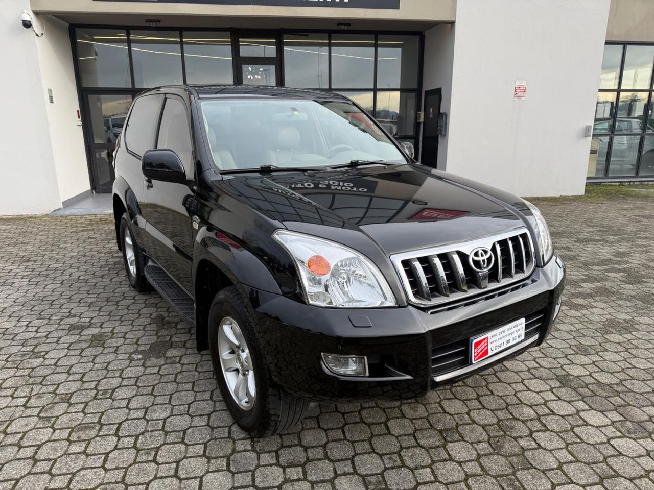 Toyota Land Cruiser 3.0 D-4D 16V cat 3 porte aut. Executive