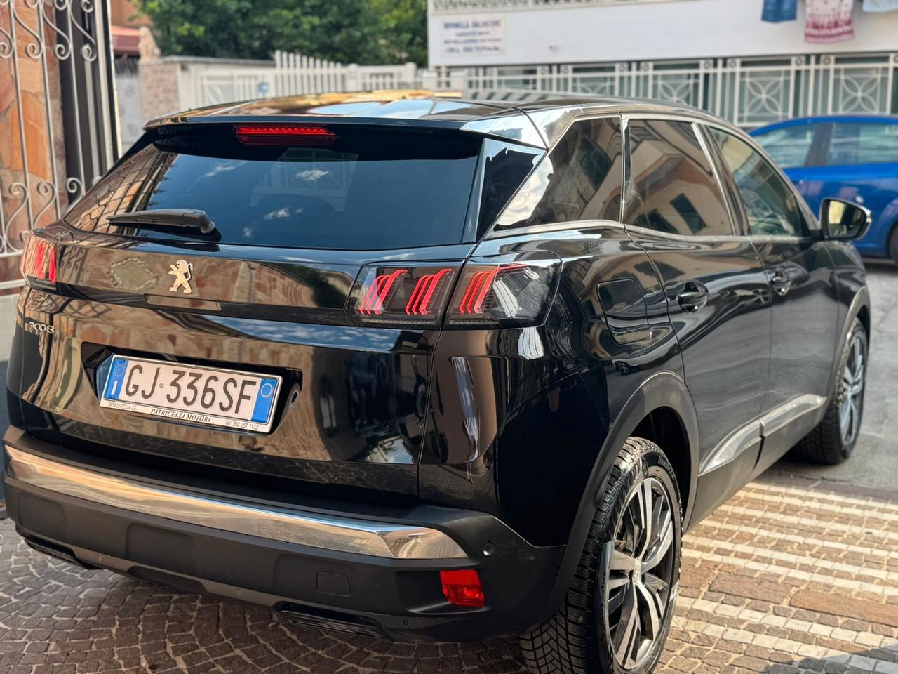 Peugeot 3008 BlueHDi 130 S&S EAT8 Allure