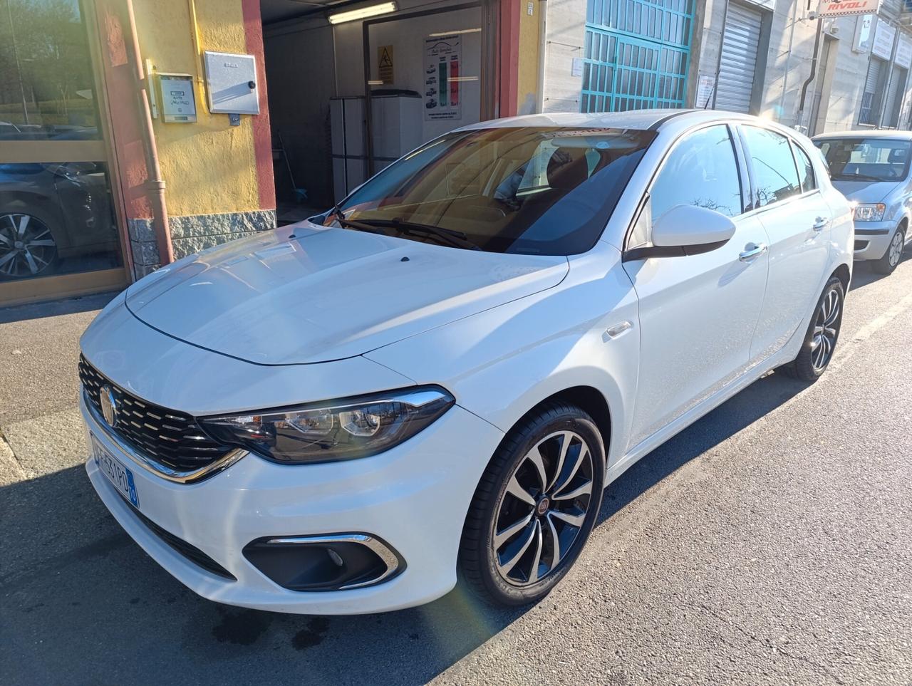 Fiat Tipo 1.4 5 porte Lounge Uniproprietario OK Neopatentati