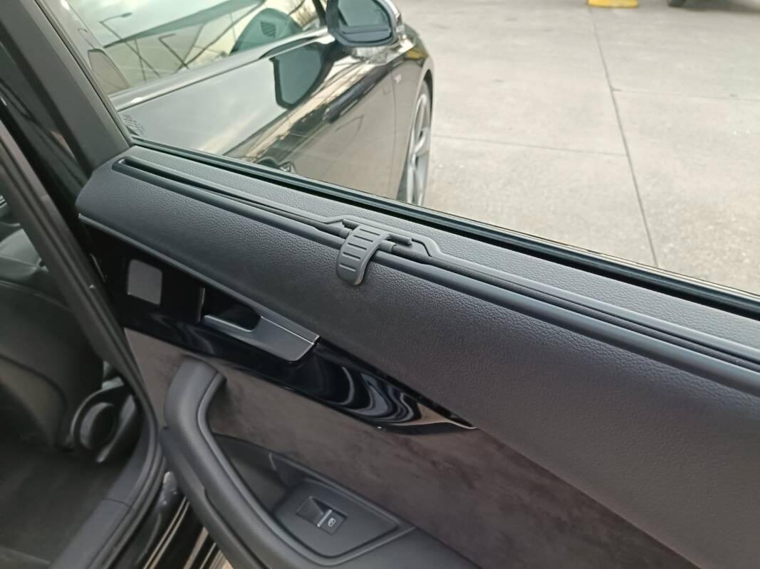 Audi A4 Avant 40 2.0 tdi S line edition quattro 190cv s-tronic