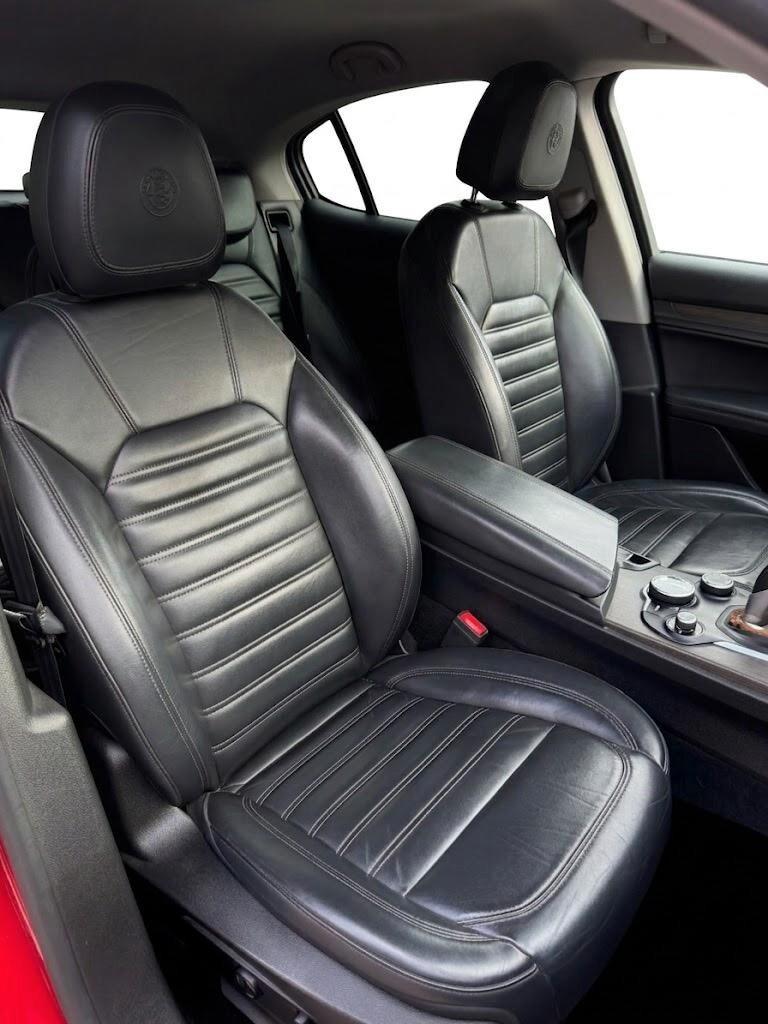 Alfa Romeo Stelvio 2.2 Turbodiesel 210 CV AT8 Q4 Business