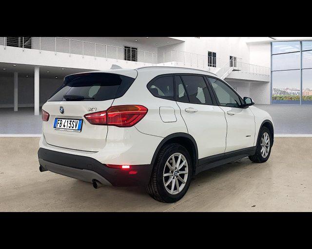 BMW X1 xdrive20d Business auto