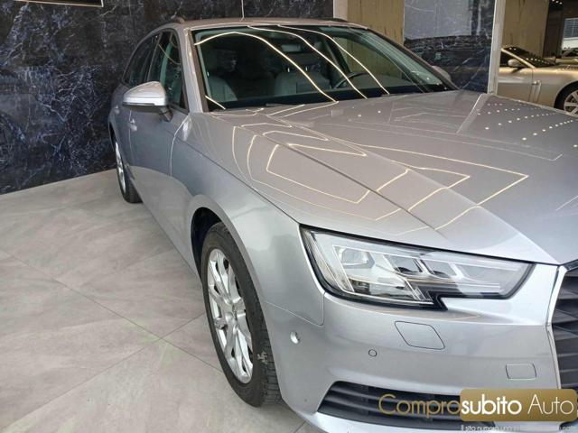 AUDI A4 Avant QUATTRO 40 TDI S tronic (Garanzia 12 Mesi)