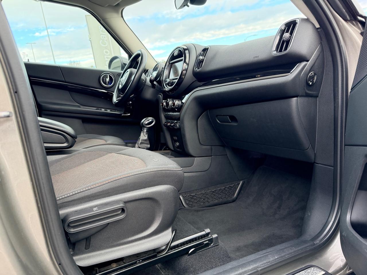 Mini Cooper D Countryman 2.0 Business Automatica