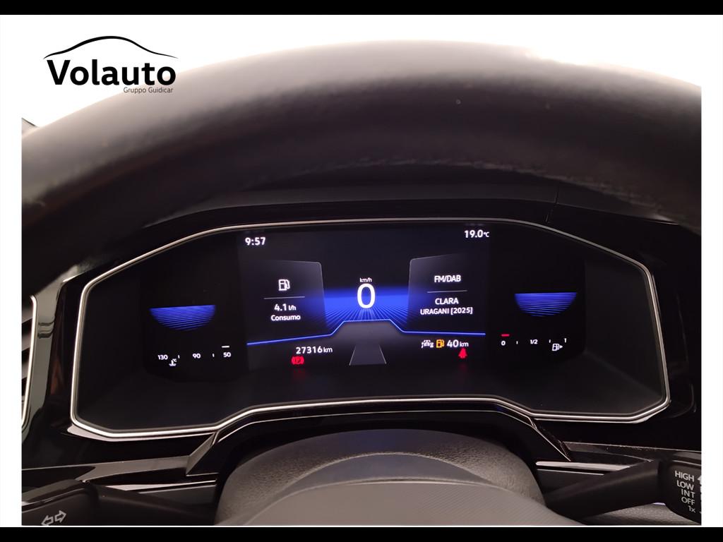 VOLKSWAGEN Polo VI 2022 - Polo 1.0 tsi R-Line 95cv