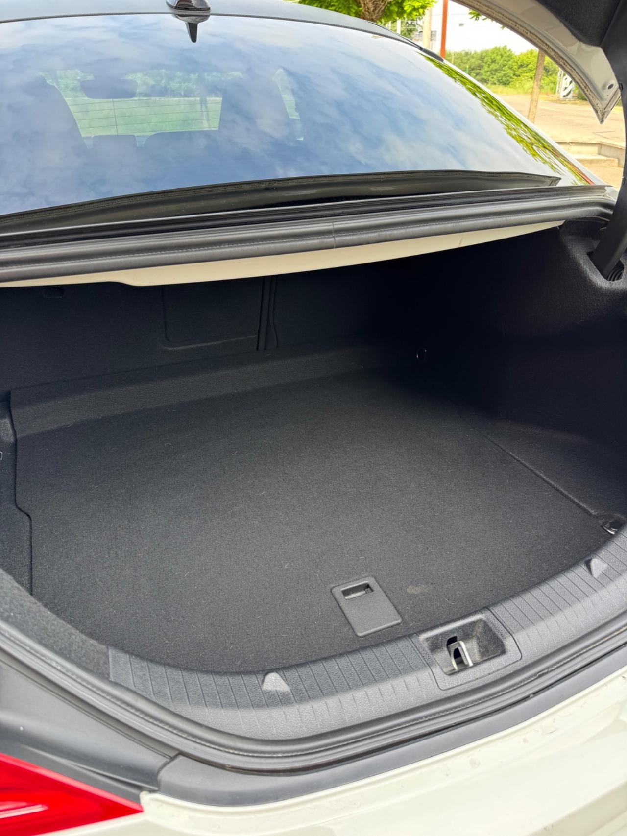 Mercedes-benz CLA 220 CDI Premium Amg