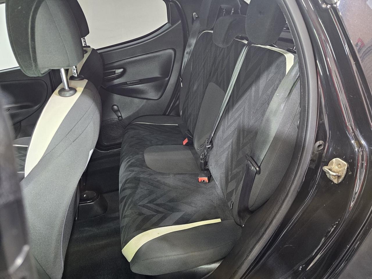 Lancia Ypsilon 1.2 69 CV 5 porte benz.