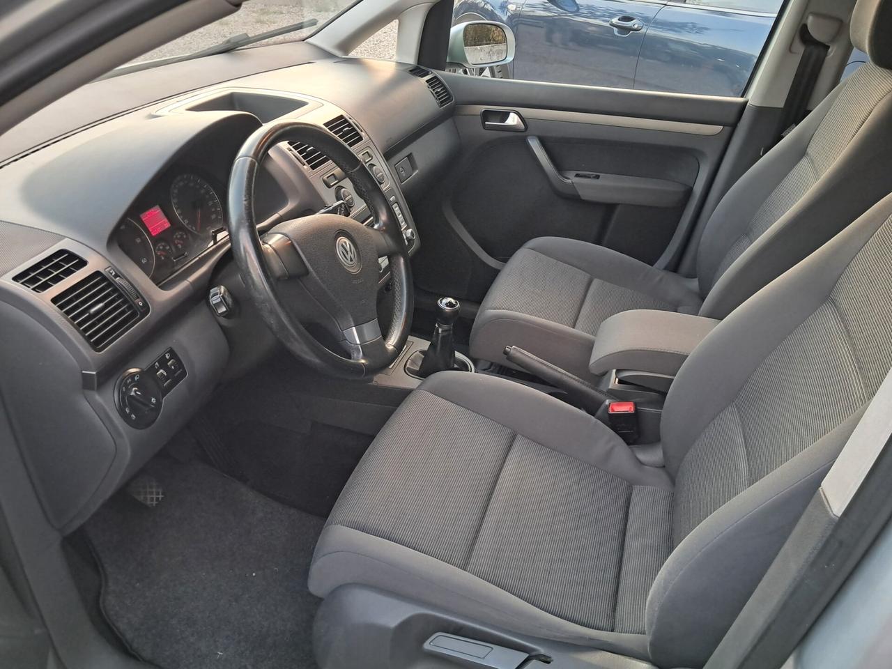 Volkswagen Touran 1.9 TDI 105CV 7 Posti
