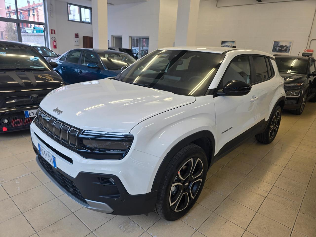 Jeep Avenger 1.2 Turbo 100 CV Summit optional