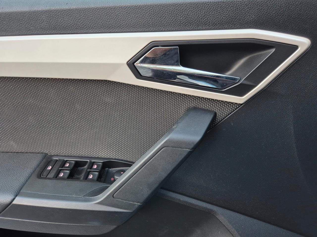 Seat Arona 1.0 EcoTSI XCELLENCE
