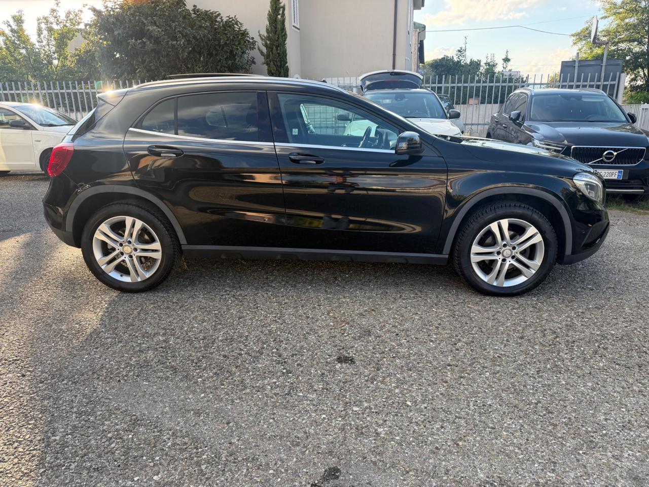 Mercedes-benz GLA 200 d Automatic Enduro Activity