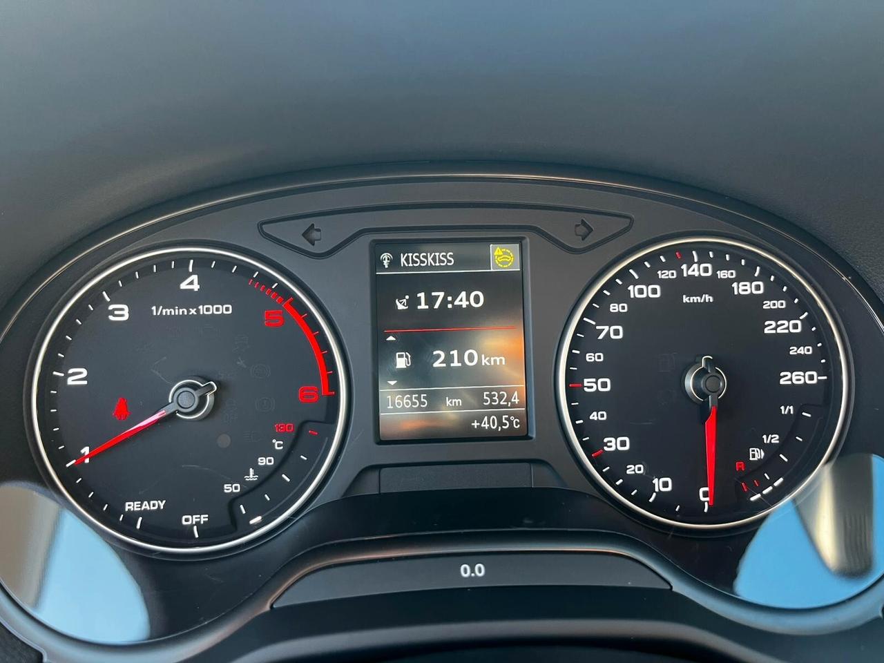 Audi Q2 30 TDI Business