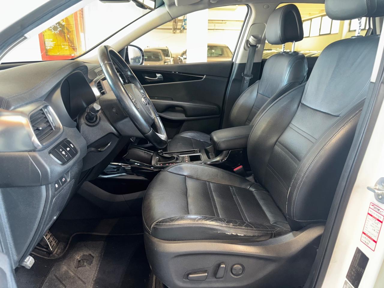 Kia Sorento 2.2 CRDi AWD FULL OPTIONAL EXPORT/COMMERCIANTI
