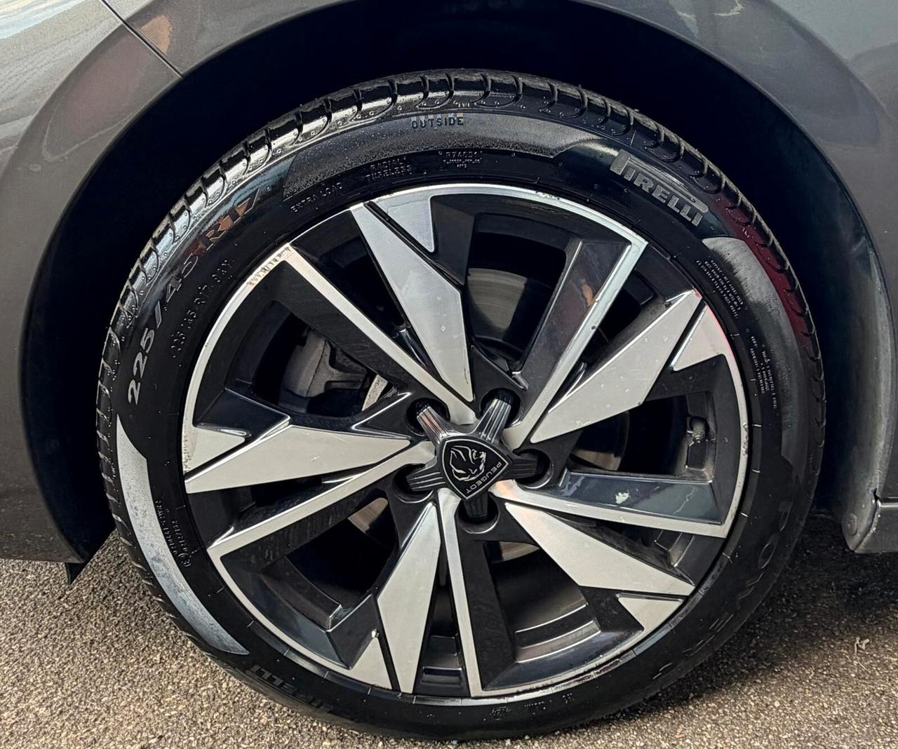 Peugeot 308 BlueHDi 130 S&S EAT8 SW GT