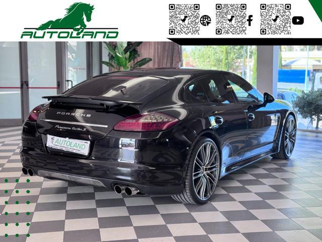 PORSCHE Panamera Turbo